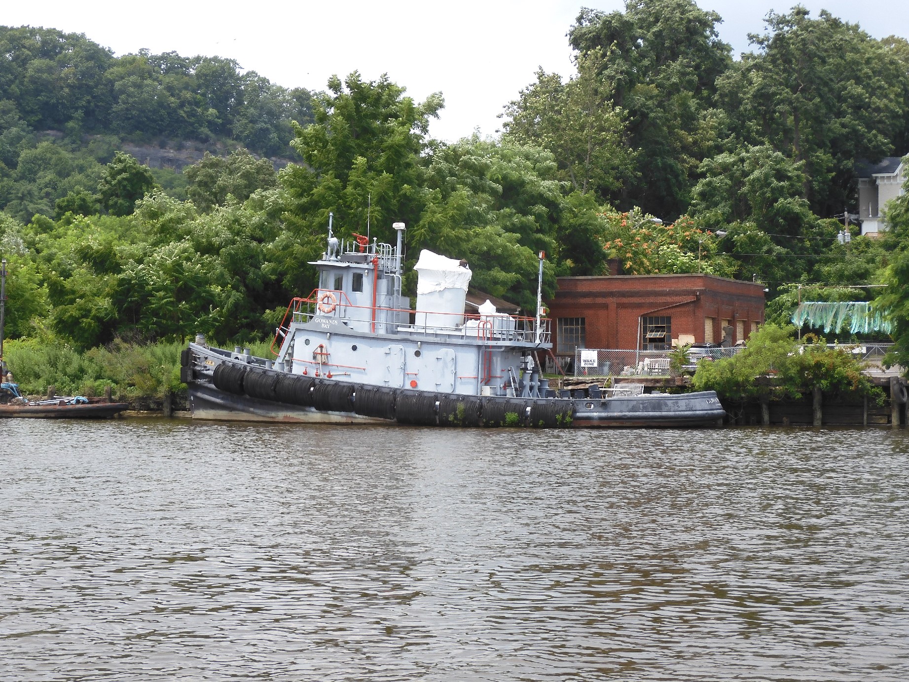 An old Tug in Roundout Creek